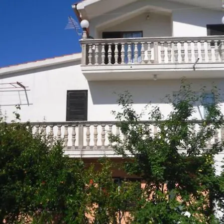 Appartement Miki Rogoznica