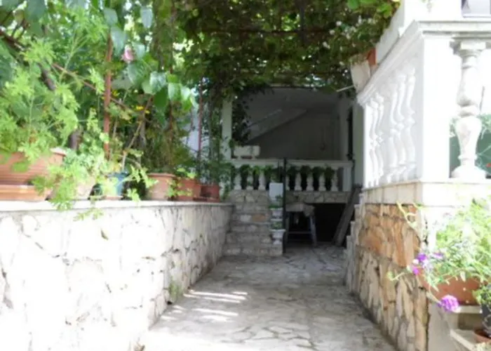 Miki Rogoznica Appartement