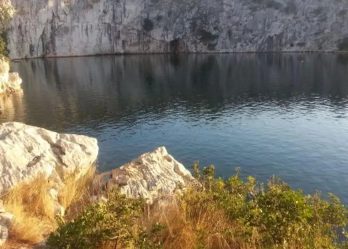 Miki Rogoznica Rogoznica (Sibenik-Knin)